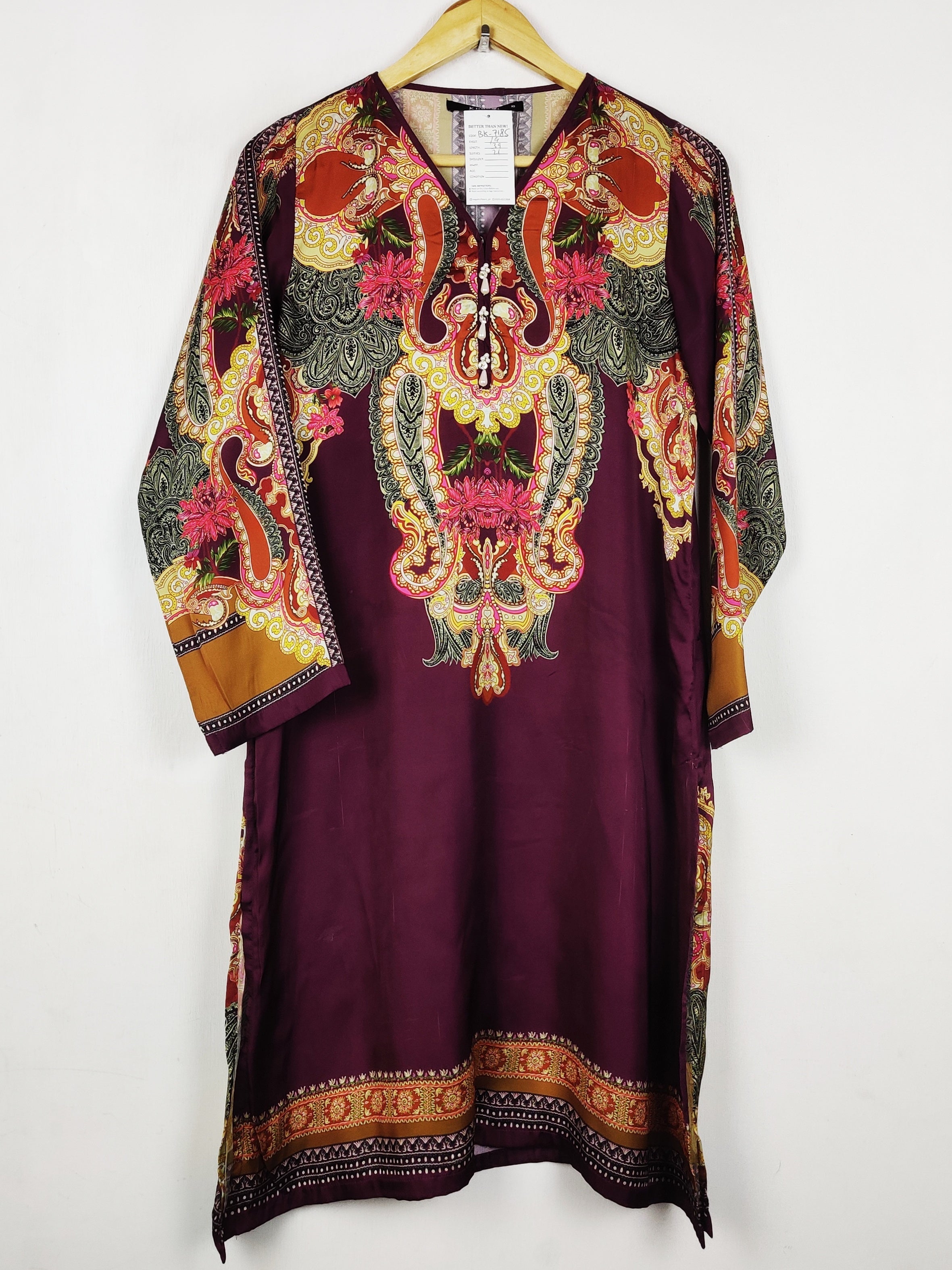 Buy online pre-used pre-loved 100% authentic & Original branded Khaadi (BK-7185) available in Pakistan. Top international brands avilable.