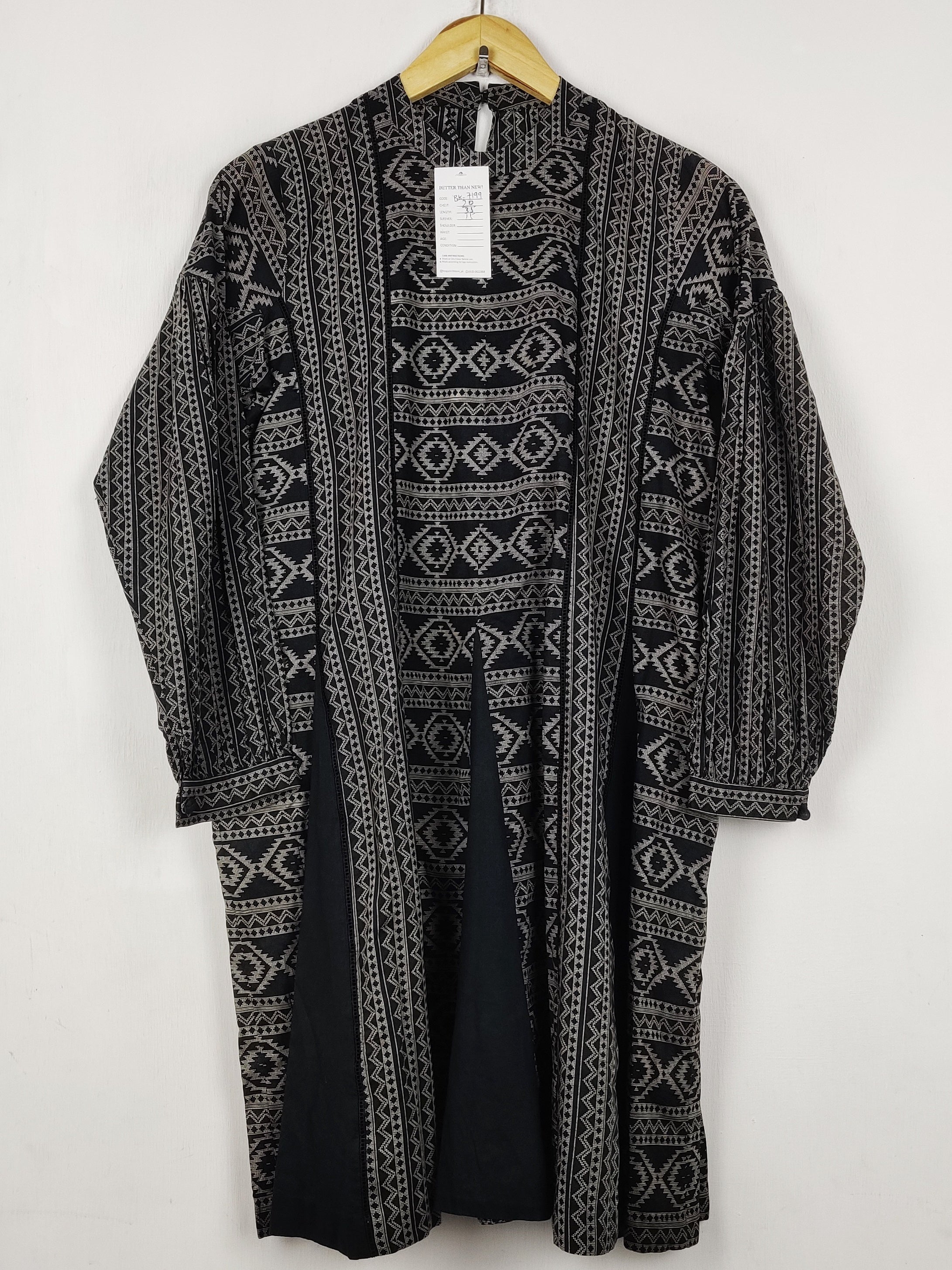Buy online pre-used pre-loved 100% authentic & Original branded Nashat (BK-7199) available in Pakistan. Top international brands avilable.