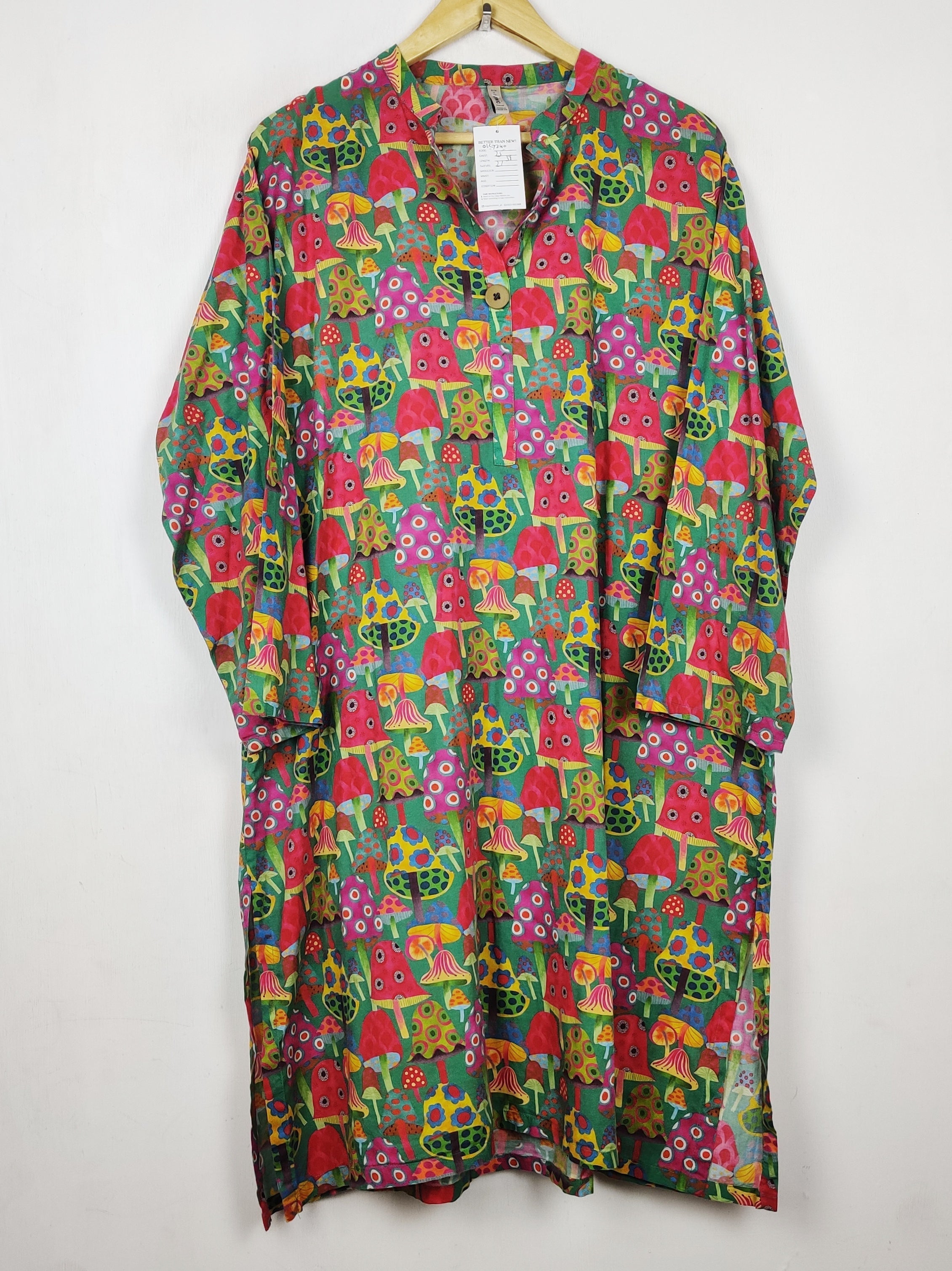 Buy online pre-used pre-loved 100% authentic & Original branded Ethnic (BK-7240) available in Pakistan. Top international brands avilable.