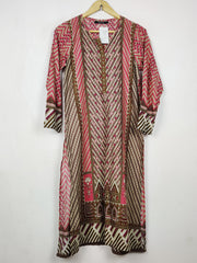 Buy online pre-used pre-loved 100% authentic & Original branded Khaadi (BK-7270) available in Pakistan. Top international brands avilable.