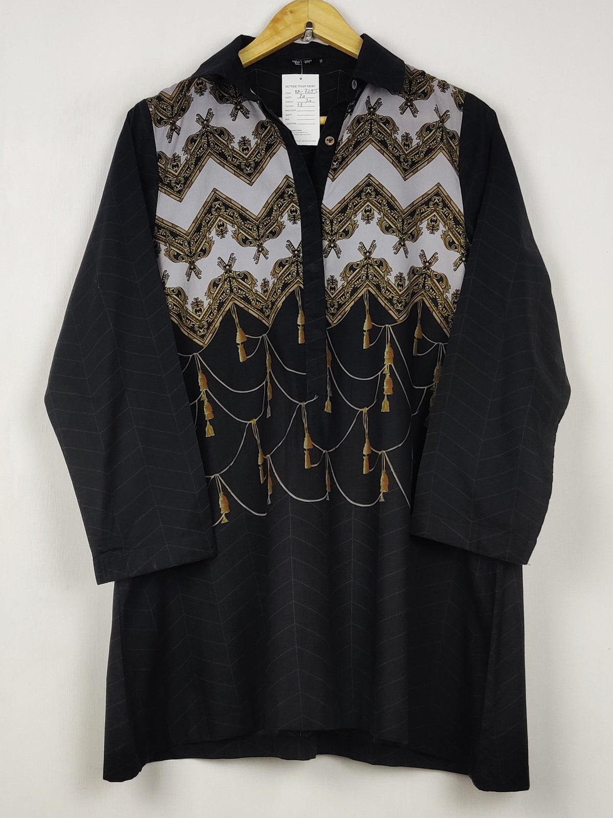 Buy online pre-used pre-loved 100% authentic & Original branded Khaadi (BK-7295) available in Pakistan. Top international brands avilable.
