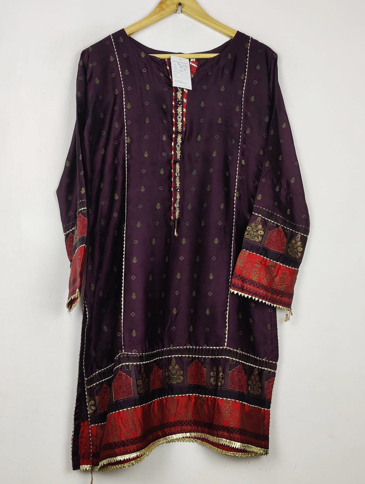 Buy online pre-used pre-loved 100% authentic & Original branded Sada Bahar (BK-7301) available in Pakistan. Top international brands avilable.