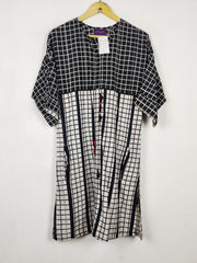 Buy online pre-used pre-loved 100% authentic & Original branded Sana Safinaz (BK-7317) available in Pakistan. Top international brands avilable.
