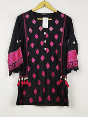 Buy online pre-used pre-loved 100% authentic & Original branded Khaadi (BK-7345) available in Pakistan. Top international brands avilable.