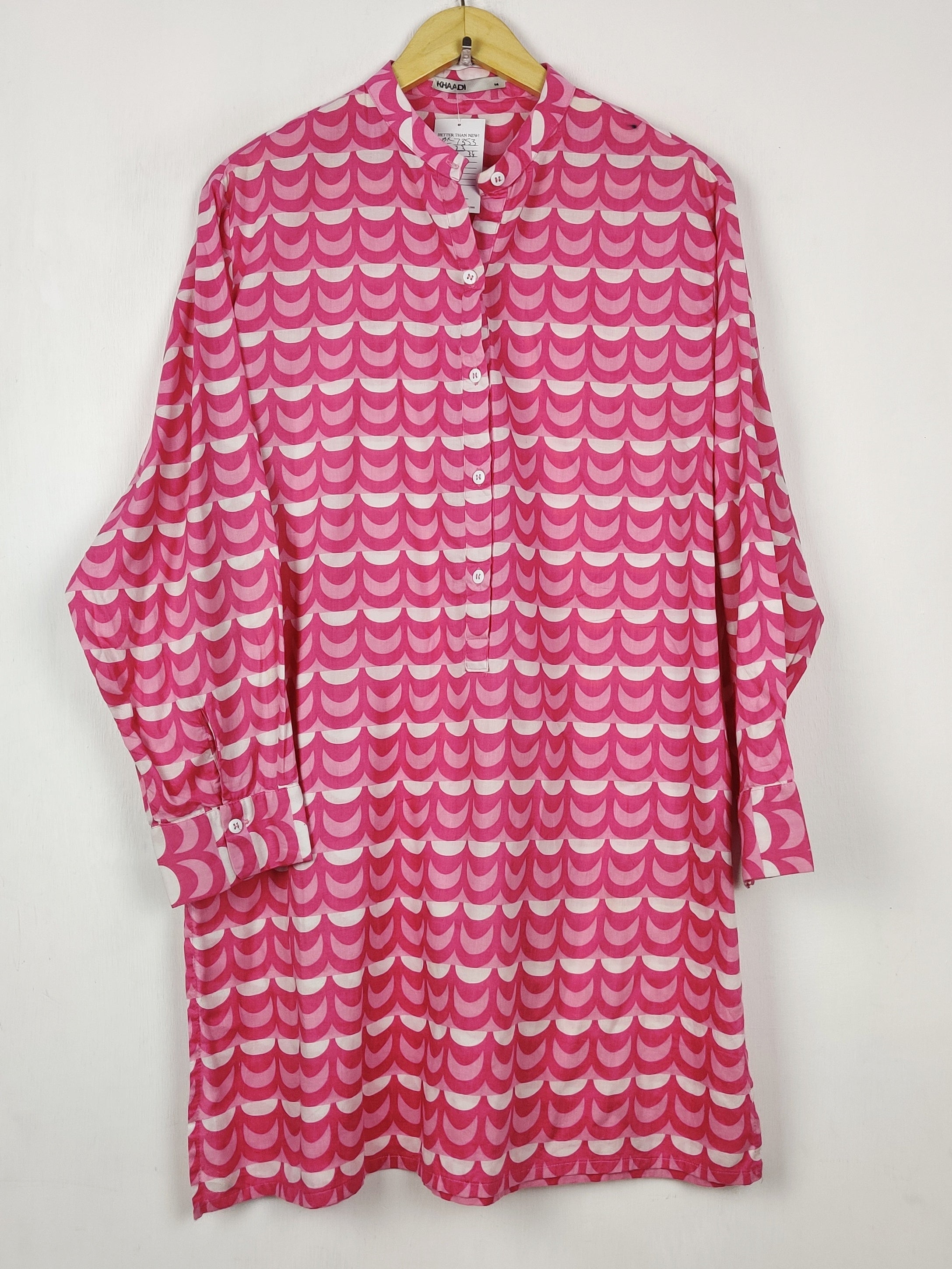 Buy online pre-used pre-loved 100% authentic & Original branded Khaadi (BK-7353) available in Pakistan. Top international brands avilable.