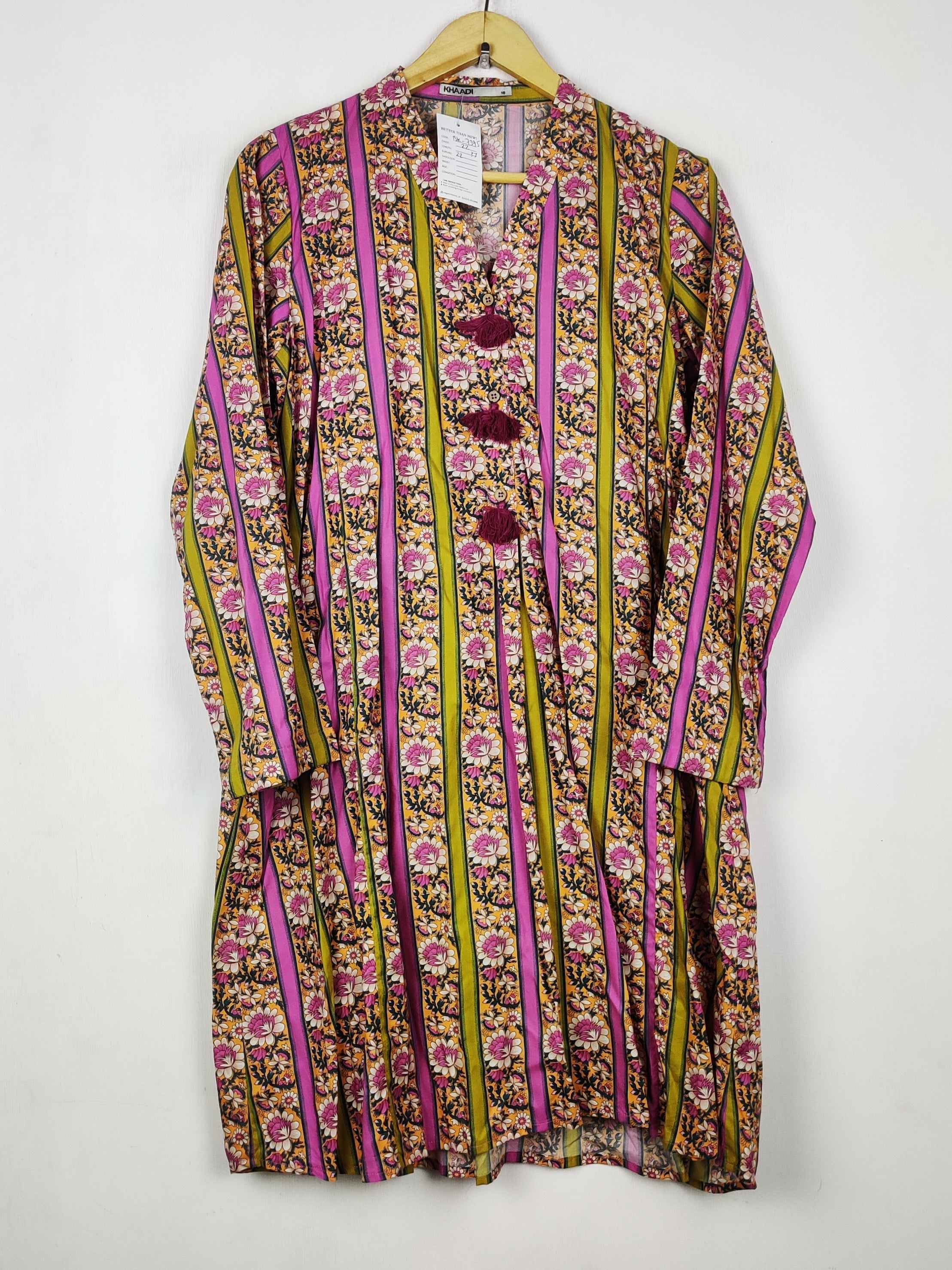 Buy online pre-used pre-loved 100% authentic & Original branded Khaadi (BK-7395) available in Pakistan. Top international brands avilable.