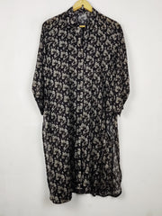 Buy online pre-used pre-loved 100% authentic & Original branded Unknown Brand (BK-7477) available in Pakistan. Top international brands avilable.