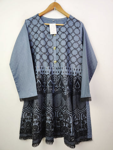 Buy online pre-used pre-loved 100% authentic & Original branded Unknown Brand (BK-747) available in Pakistan. Top international brands avilable.