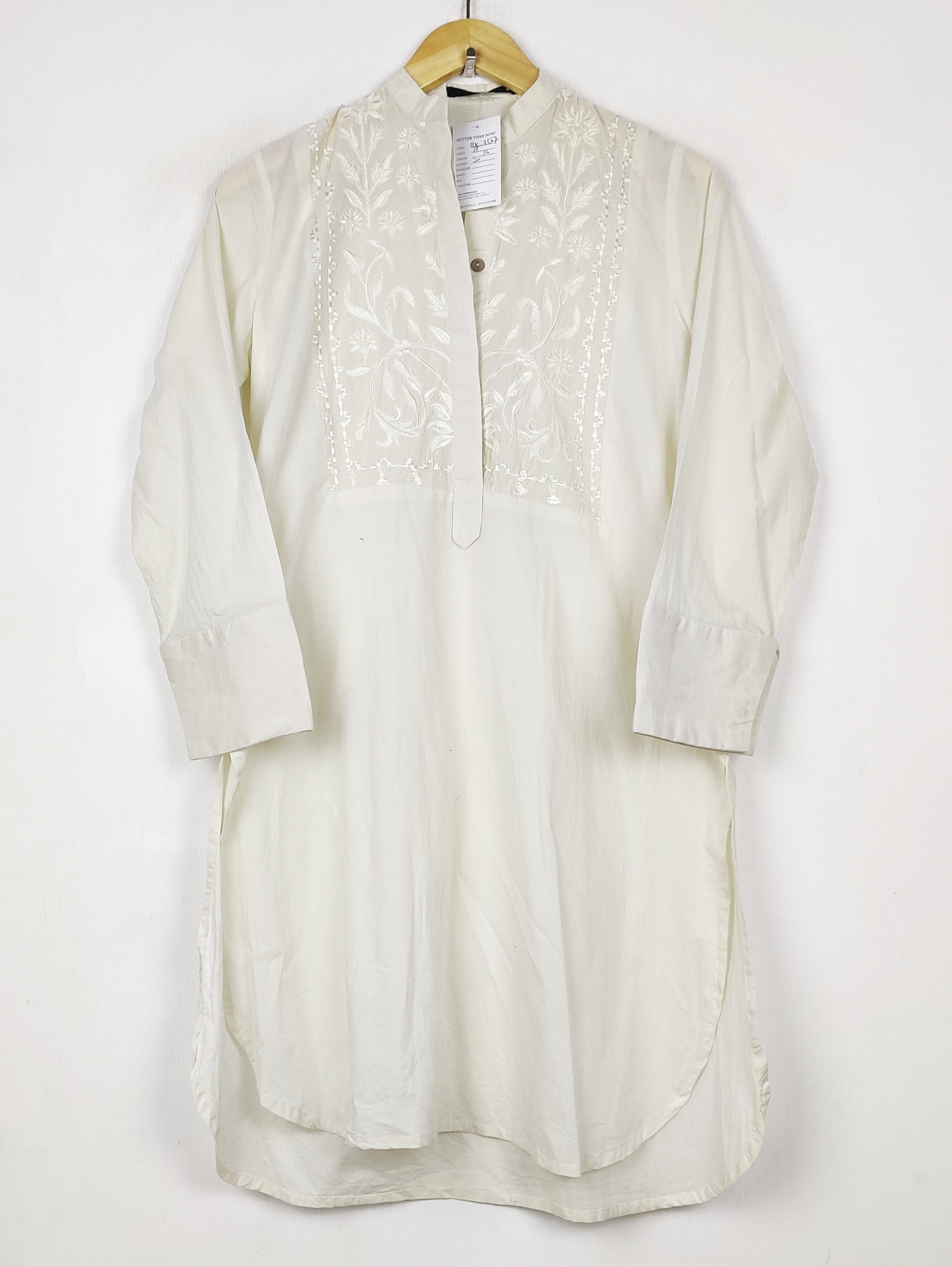 Buy online pre-used pre-loved 100% authentic & Original branded Khaadi (BK-7507) available in Pakistan. Top international brands avilable.