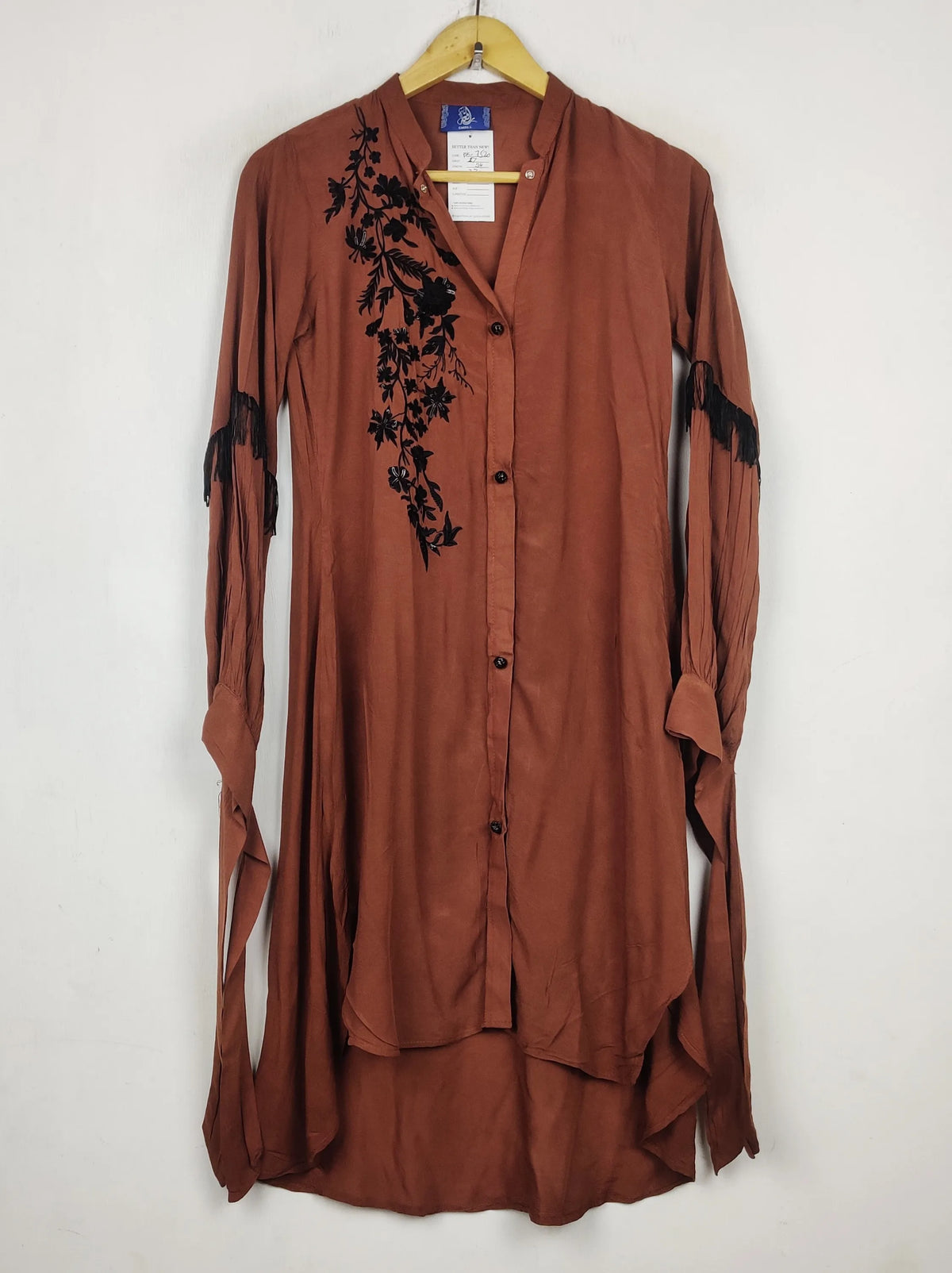 Buy online pre-used pre-loved 100% authentic & Original branded Al Rafah (BK-7520) available in Pakistan. Top international brands avilable.