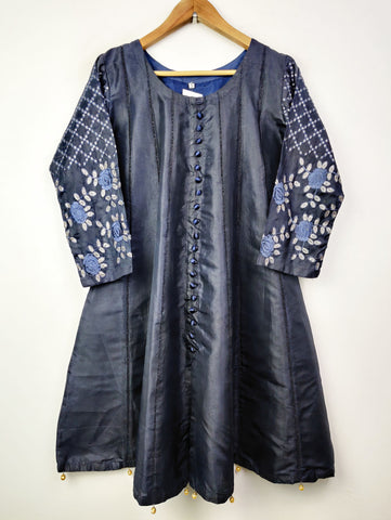 Buy online pre-used pre-loved 100% authentic & Original branded Unknown Brand (BK-803) available in Pakistan. Top international brands avilable.