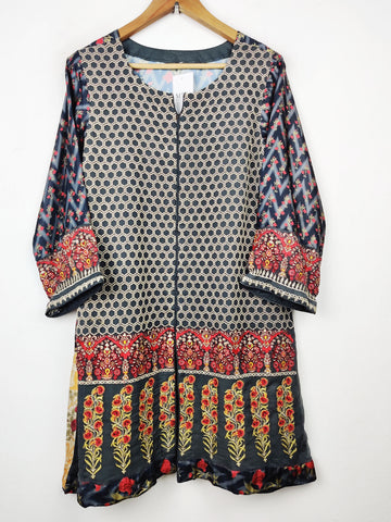 Buy online pre-used pre-loved 100% authentic & Original branded Unknown Brand (BK-818) available in Pakistan. Top international brands avilable.
