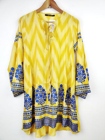 Buy online pre-used pre-loved 100% authentic & Original branded Khaadi (BK-878) available in Pakistan. Top international brands avilable.