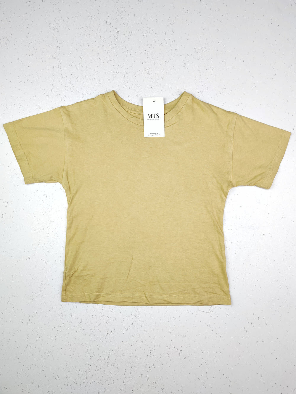 Buy online pre-used pre-loved 100% authentic & Original branded Studio (BST-1011) available in Pakistan. Top international brands avilable.