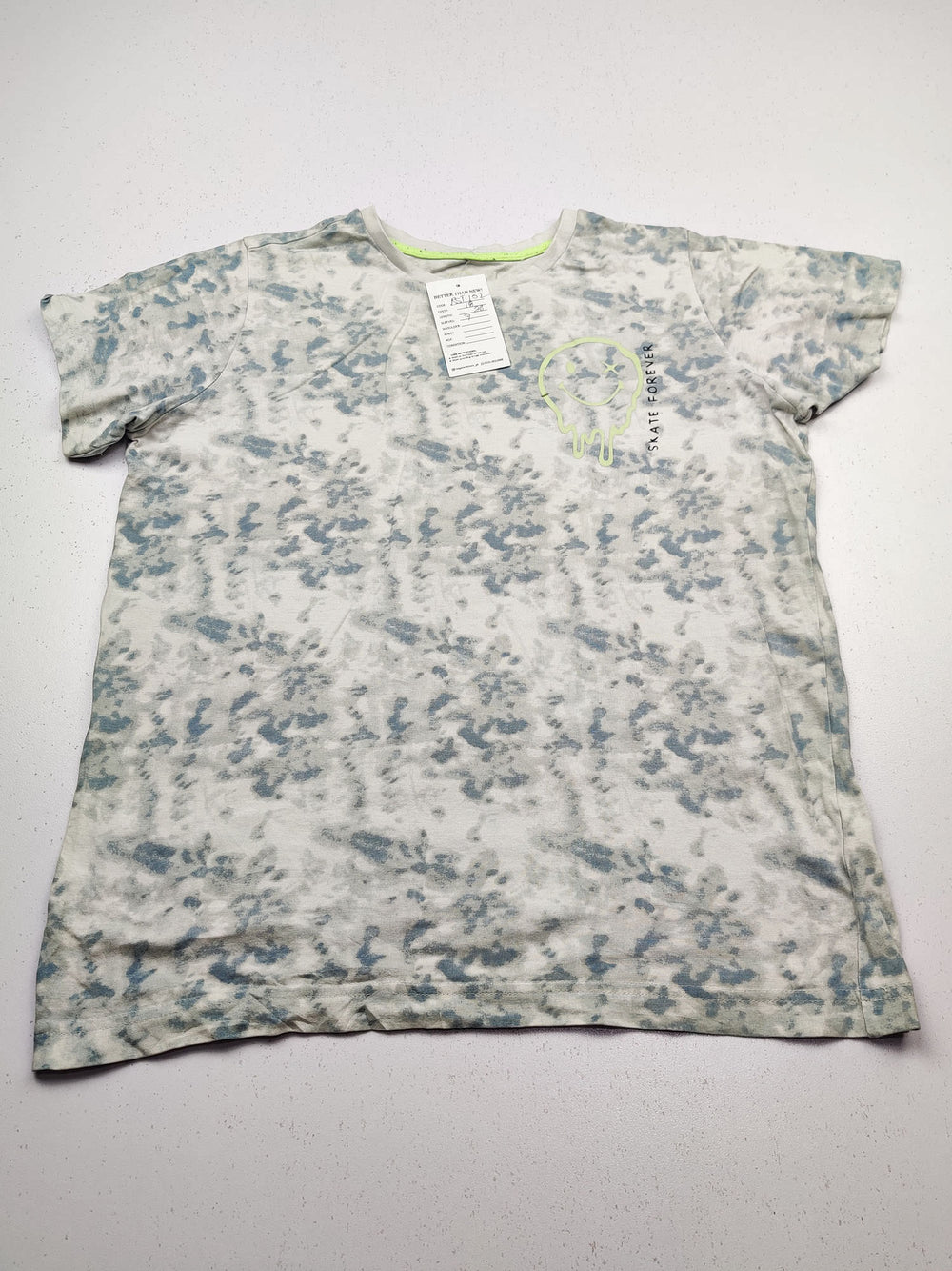 Buy online pre-used pre-loved 100% authentic & Original branded Eric Vibes (BST-102) available in Pakistan. Top international brands avilable.