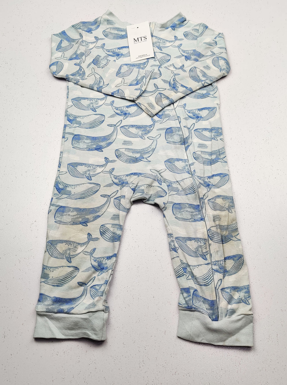 Buy online pre-used pre-loved 100% authentic & Original branded Tu (BST-103) available in Pakistan. Top international brands avilable.