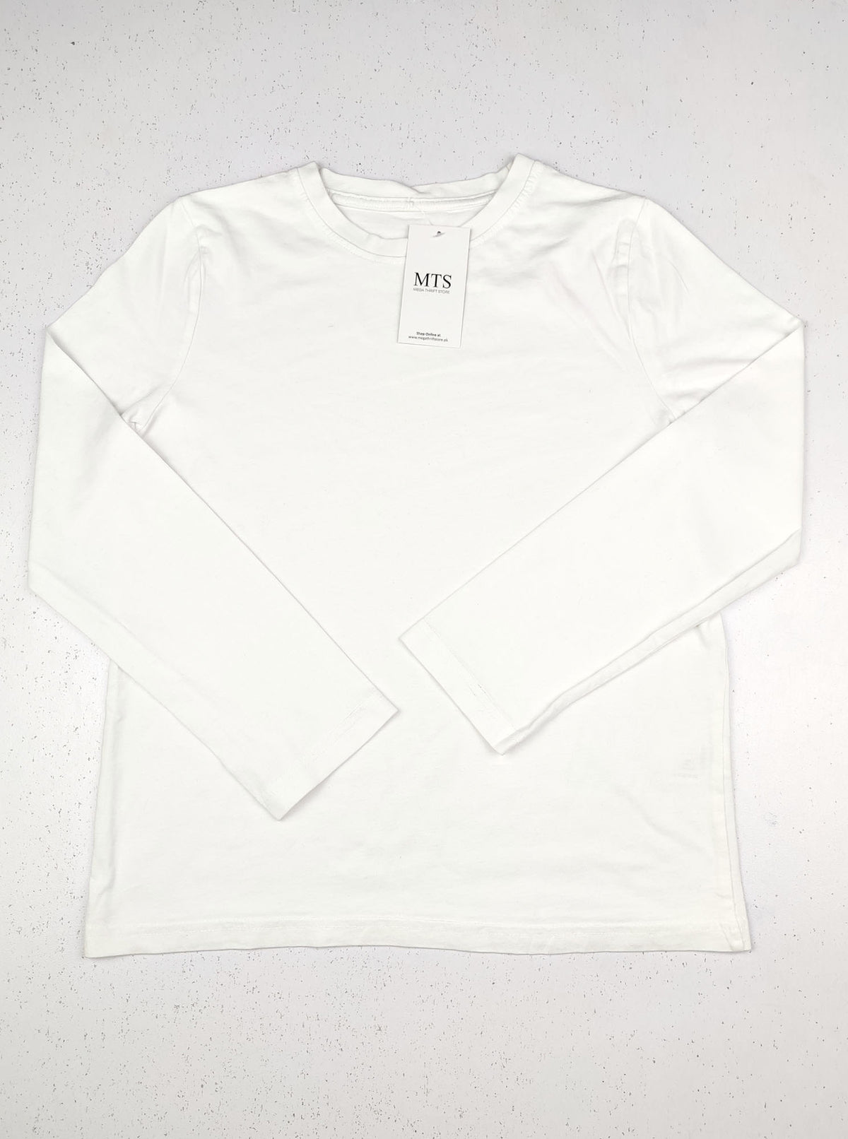 Buy online pre-used pre-loved 100% authentic & Original branded Tu (BST-1049) available in Pakistan. Top international brands avilable.