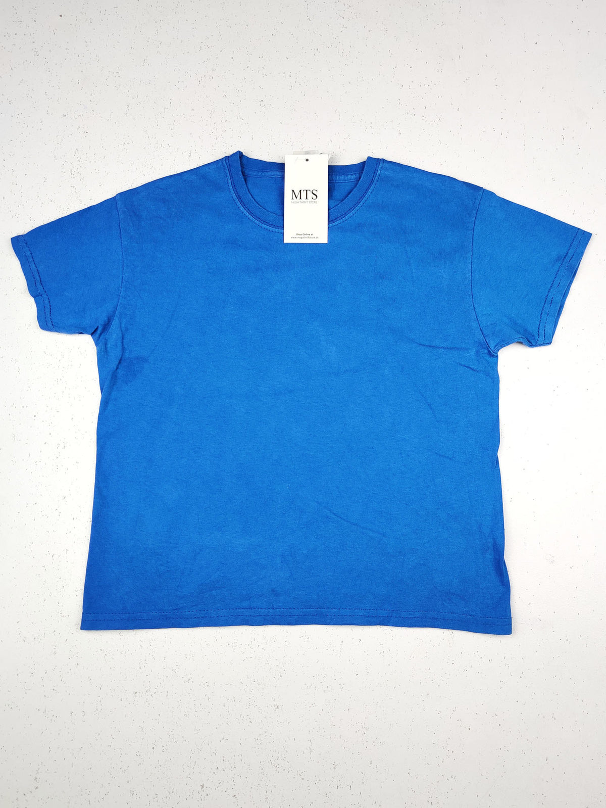 Buy online pre-used pre-loved 100% authentic & Original branded Fruit Of The Loom (BST-1069) available in Pakistan. Top international brands avilable.