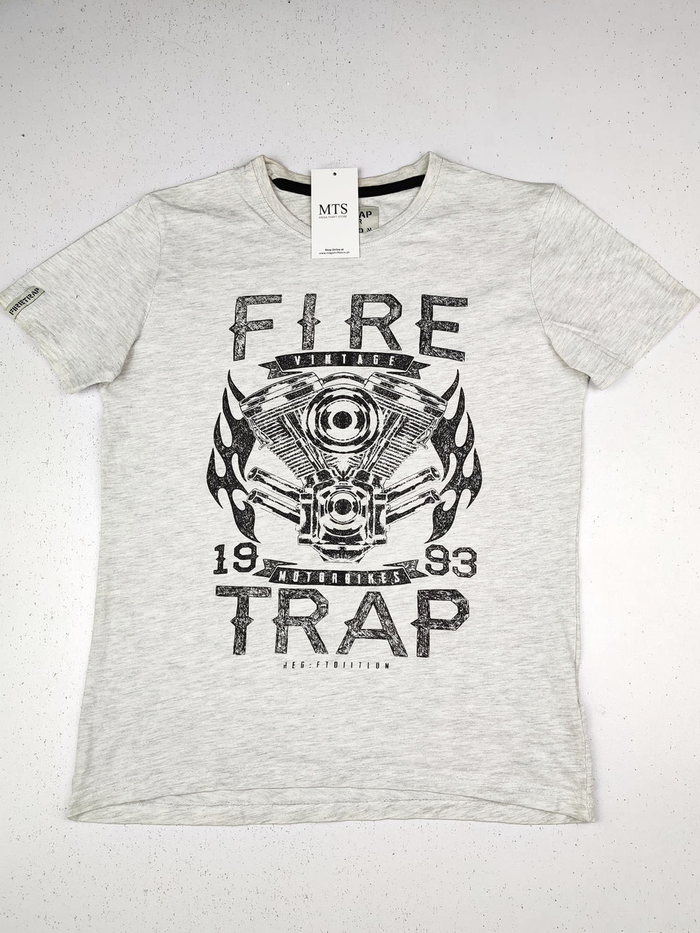Buy online pre-used pre-loved 100% authentic & Original branded Firetrap (BST-1083) available in Pakistan. Top international brands avilable.