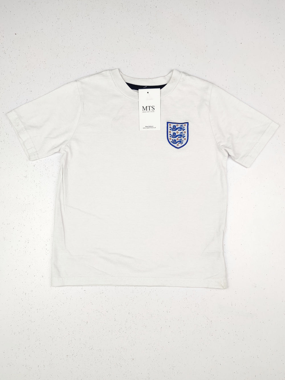 Buy online pre-used pre-loved 100% authentic & Original branded Unknown Brand (BST-1121) available in Pakistan. Top international brands avilable.