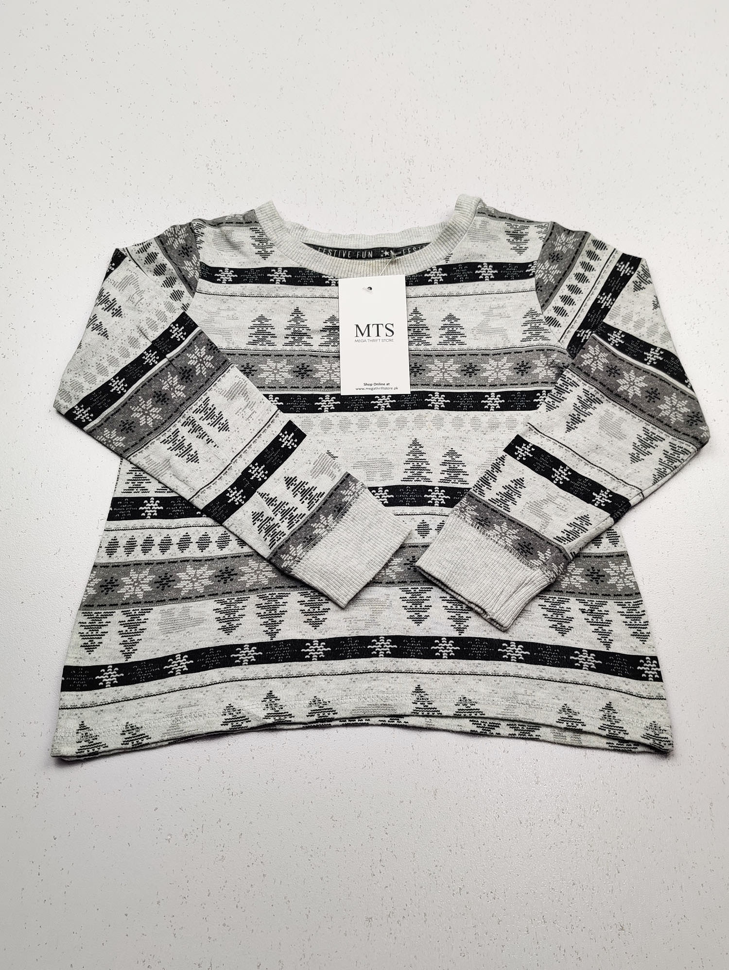 Buy online pre-used pre-loved 100% authentic & Original branded George (BST-122) available in Pakistan. Top international brands avilable.