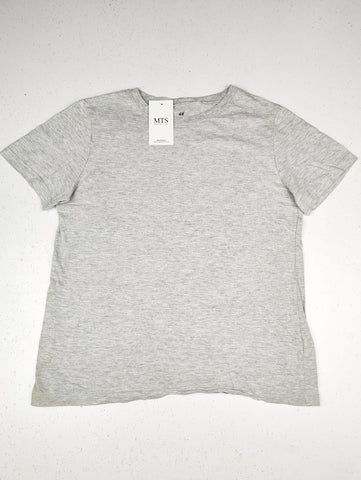 Buy online pre-used pre-loved 100% authentic & Original branded H&M (BST-1241) available in Pakistan. Top international brands avilable.