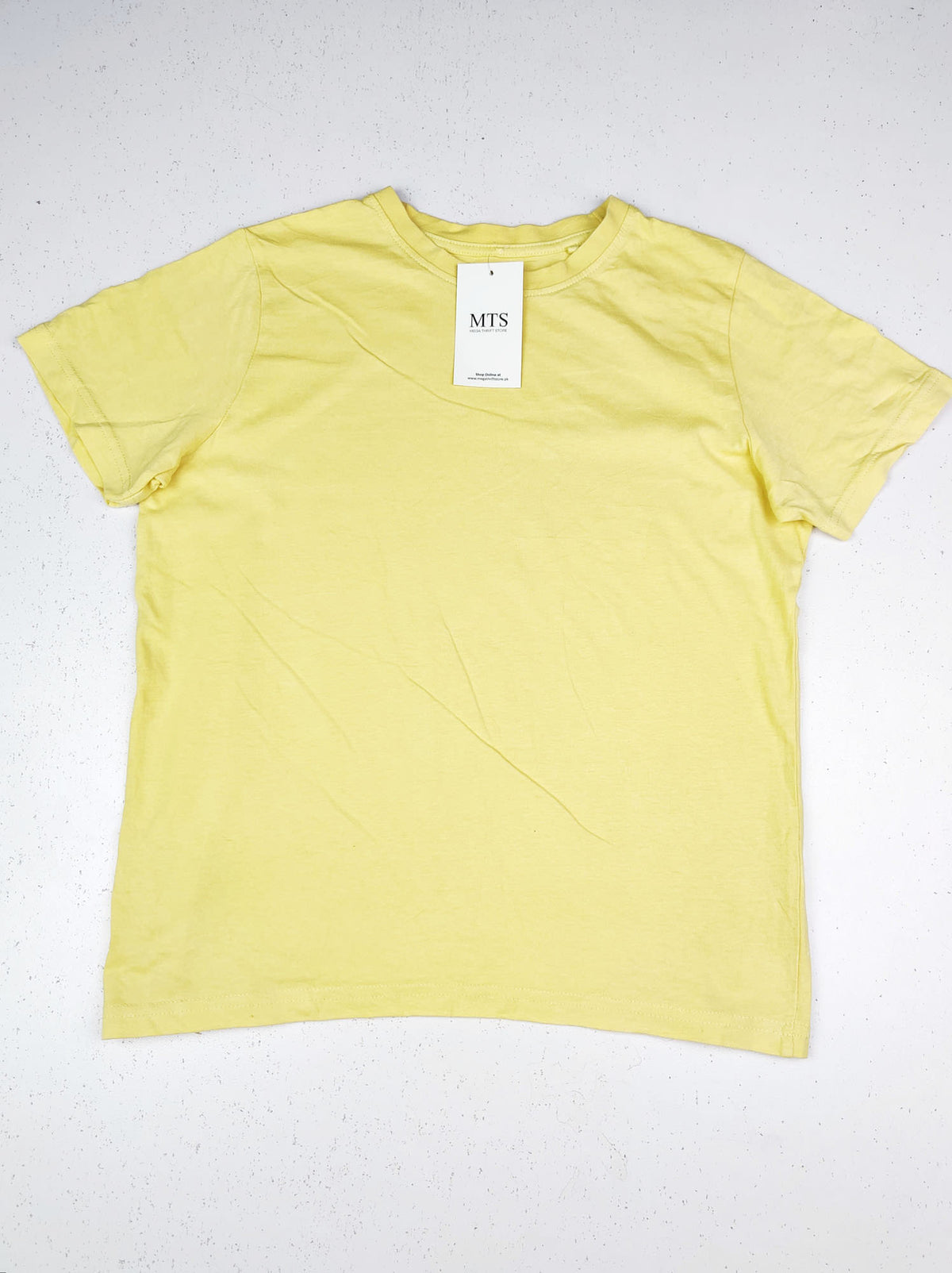 Buy online pre-used pre-loved 100% authentic & Original branded Tu (BST-1267) available in Pakistan. Top international brands avilable.
