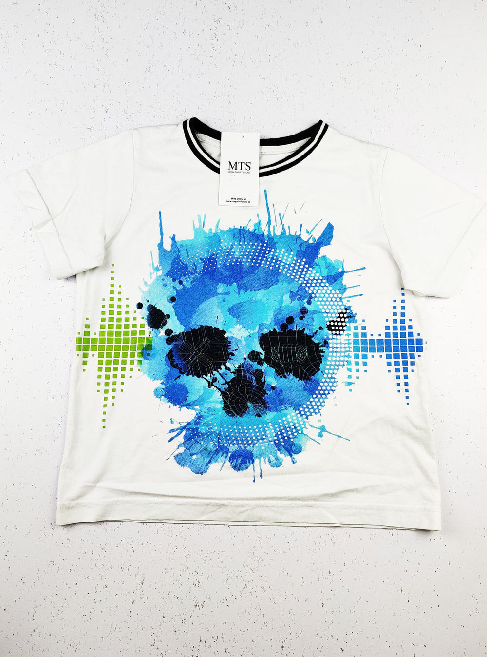 Buy online pre-used pre-loved 100% authentic & Original branded Unknown Brand (BST-1447) available in Pakistan. Top international brands avilable.