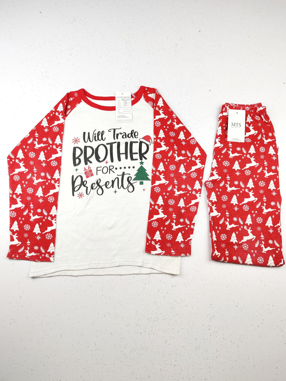 Buy online pre-used pre-loved 100% authentic & Original branded Unknown Brand (BST-1563) available in Pakistan. Top international brands avilable.