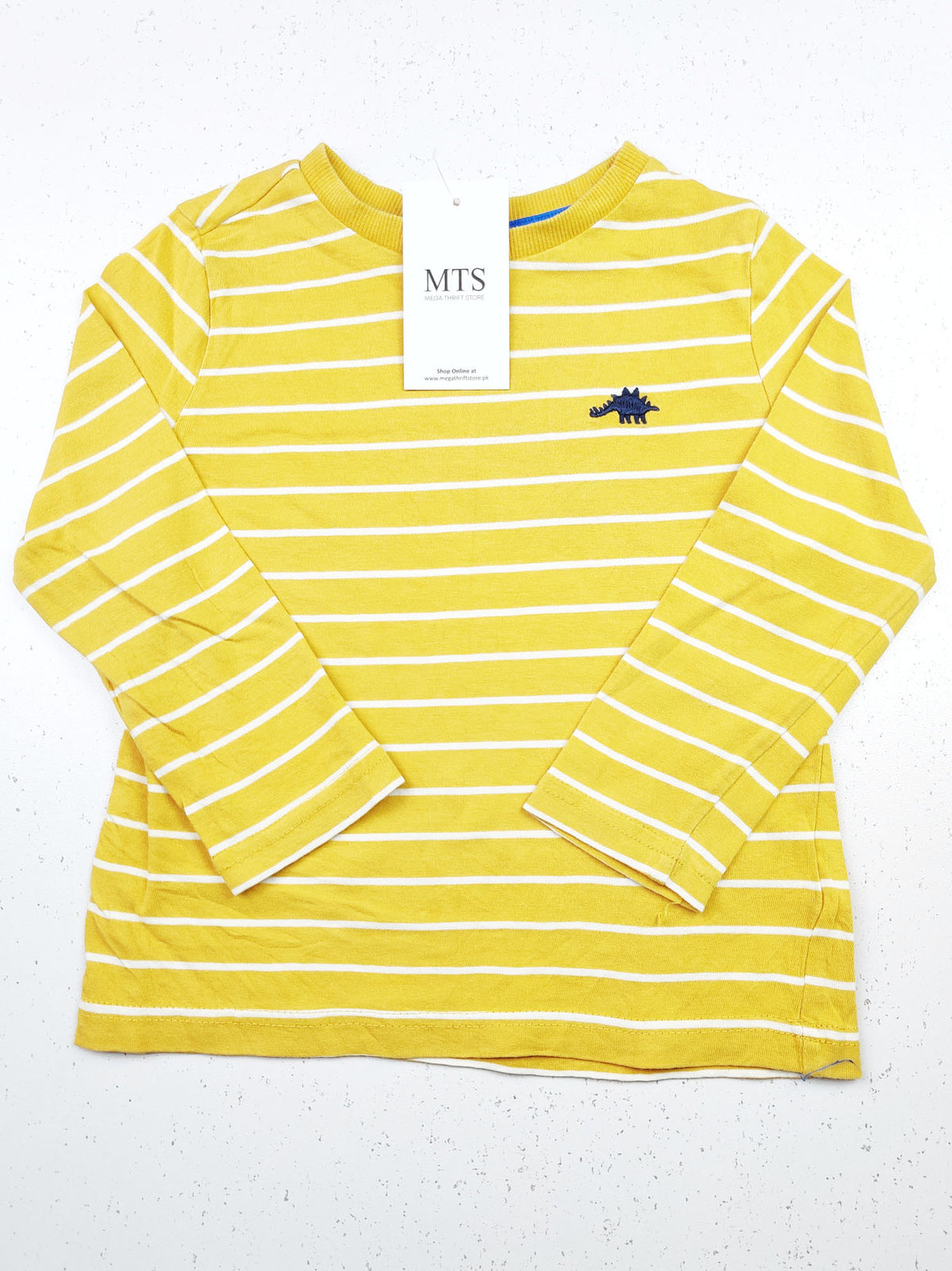Buy online pre-used pre-loved 100% authentic & Original branded F&F (BST-1626) available in Pakistan. Top international brands avilable.