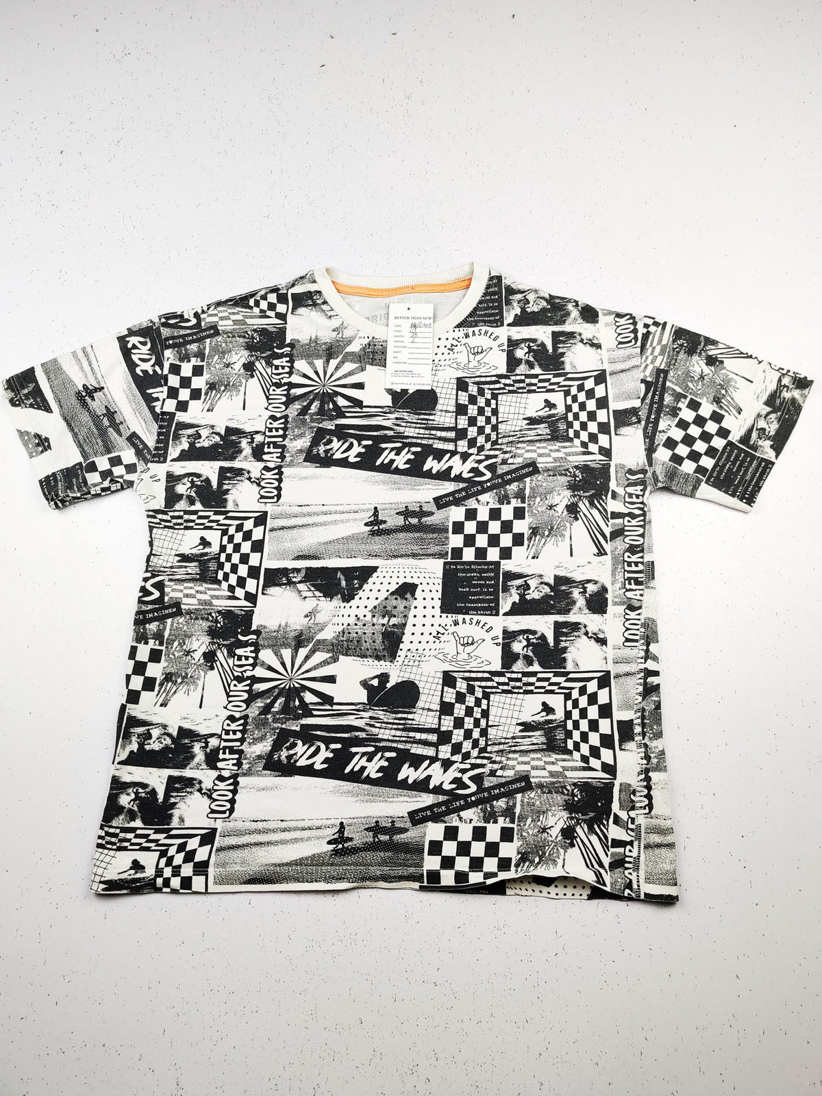 Buy online pre-used pre-loved 100% authentic & Original branded Marks & Spencer (BST-1668) available in Pakistan. Top international brands avilable.