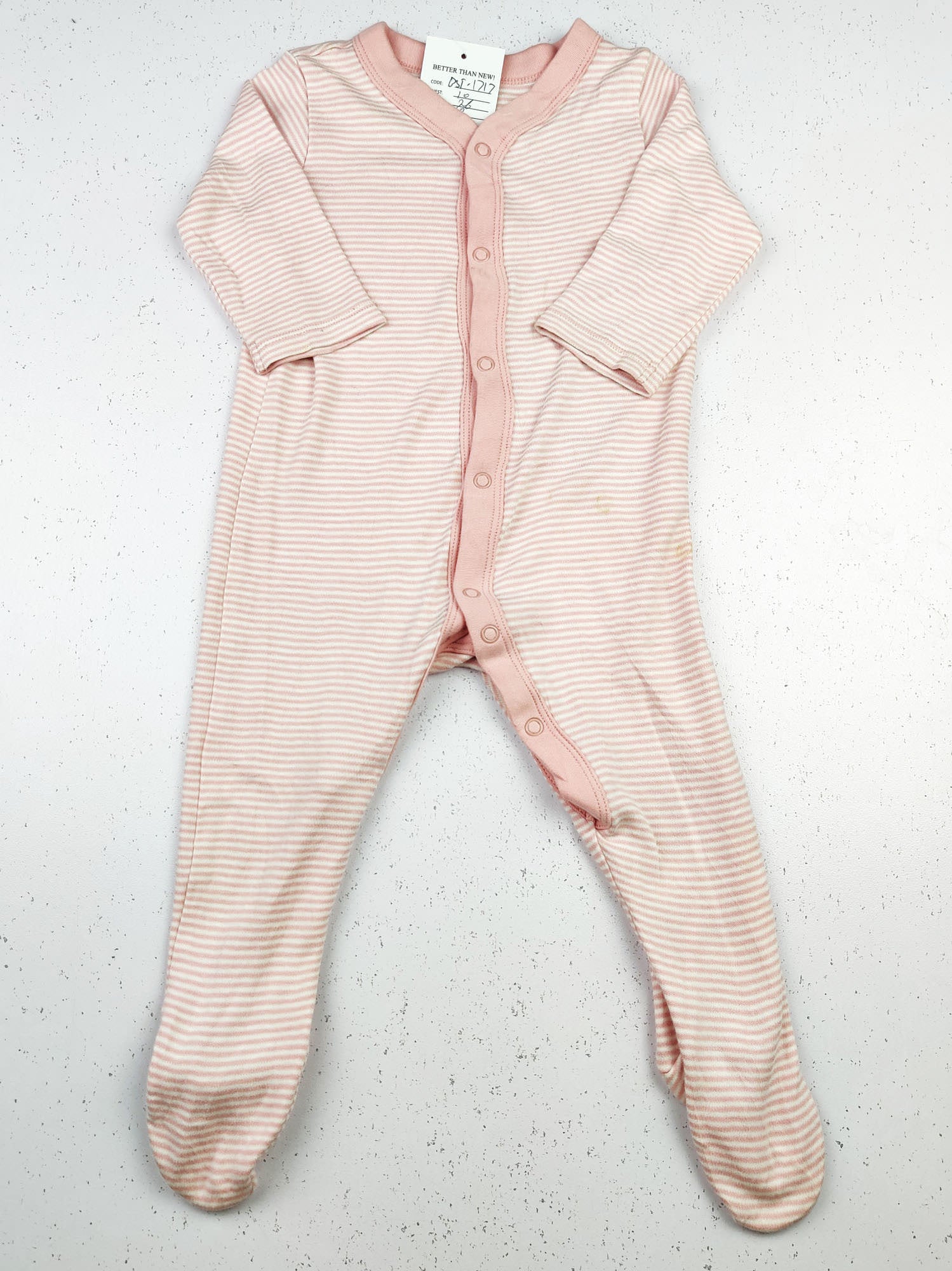 Buy online pre-used pre-loved 100% authentic & Original branded Marks & Spencer (BST-1717) available in Pakistan. Top international brands avilable.