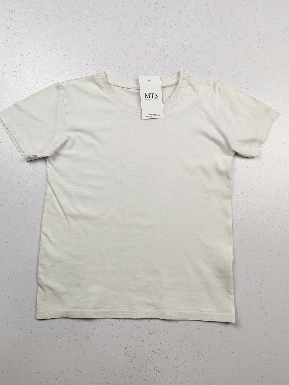 Buy online pre-used pre-loved 100% authentic & Original branded Dunnes Stores (BST-399) available in Pakistan. Top international brands avilable.