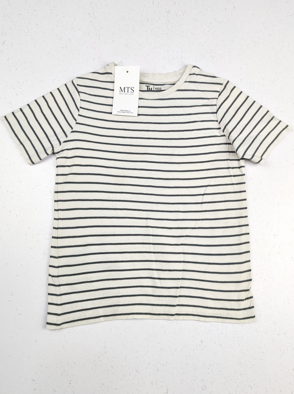 Buy online pre-used pre-loved 100% authentic & Original branded Tu (BST-675) available in Pakistan. Top international brands avilable.