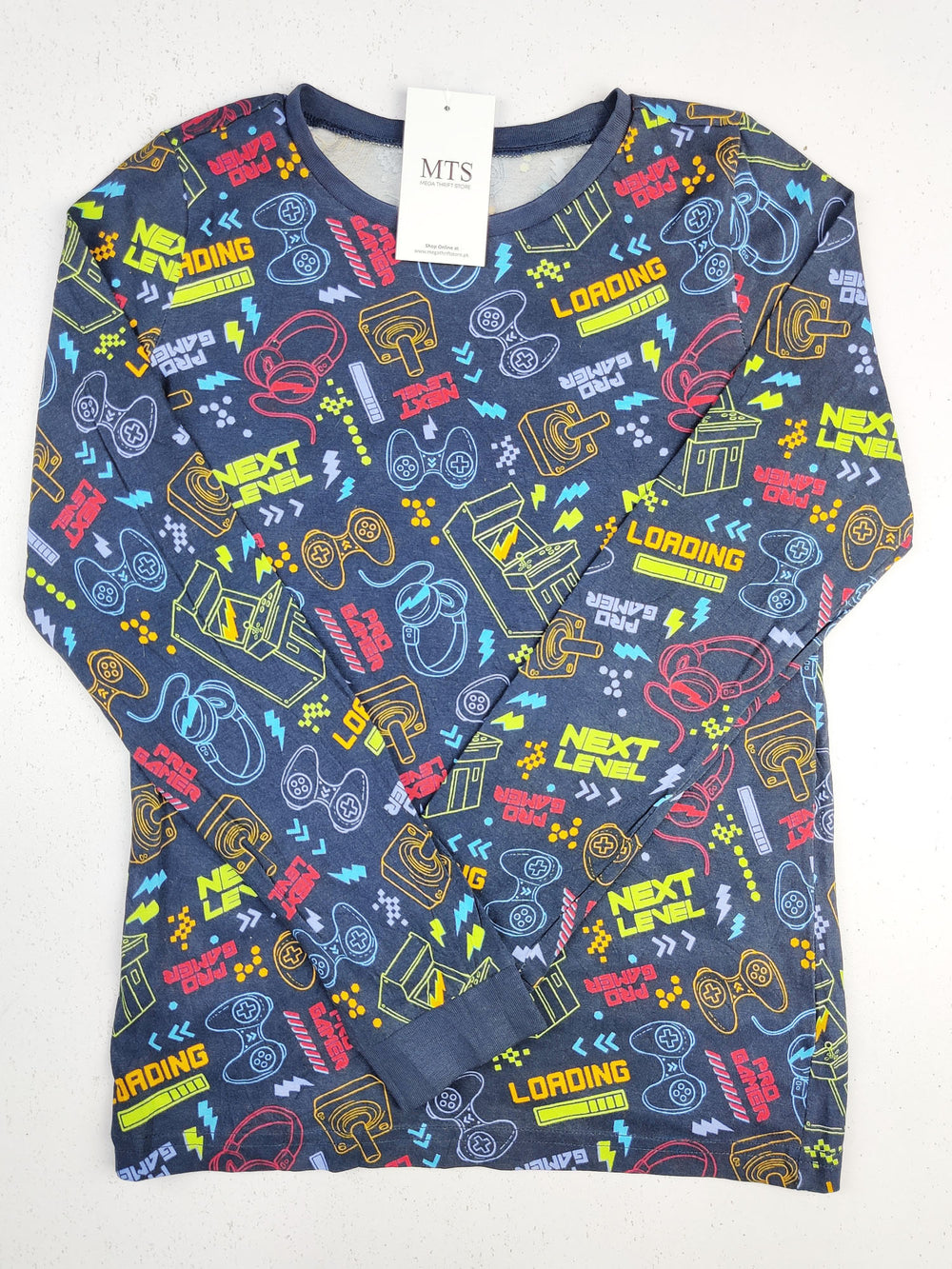 Buy online pre-used pre-loved 100% authentic & Original branded Tu (BST-774) available in Pakistan. Top international brands avilable.