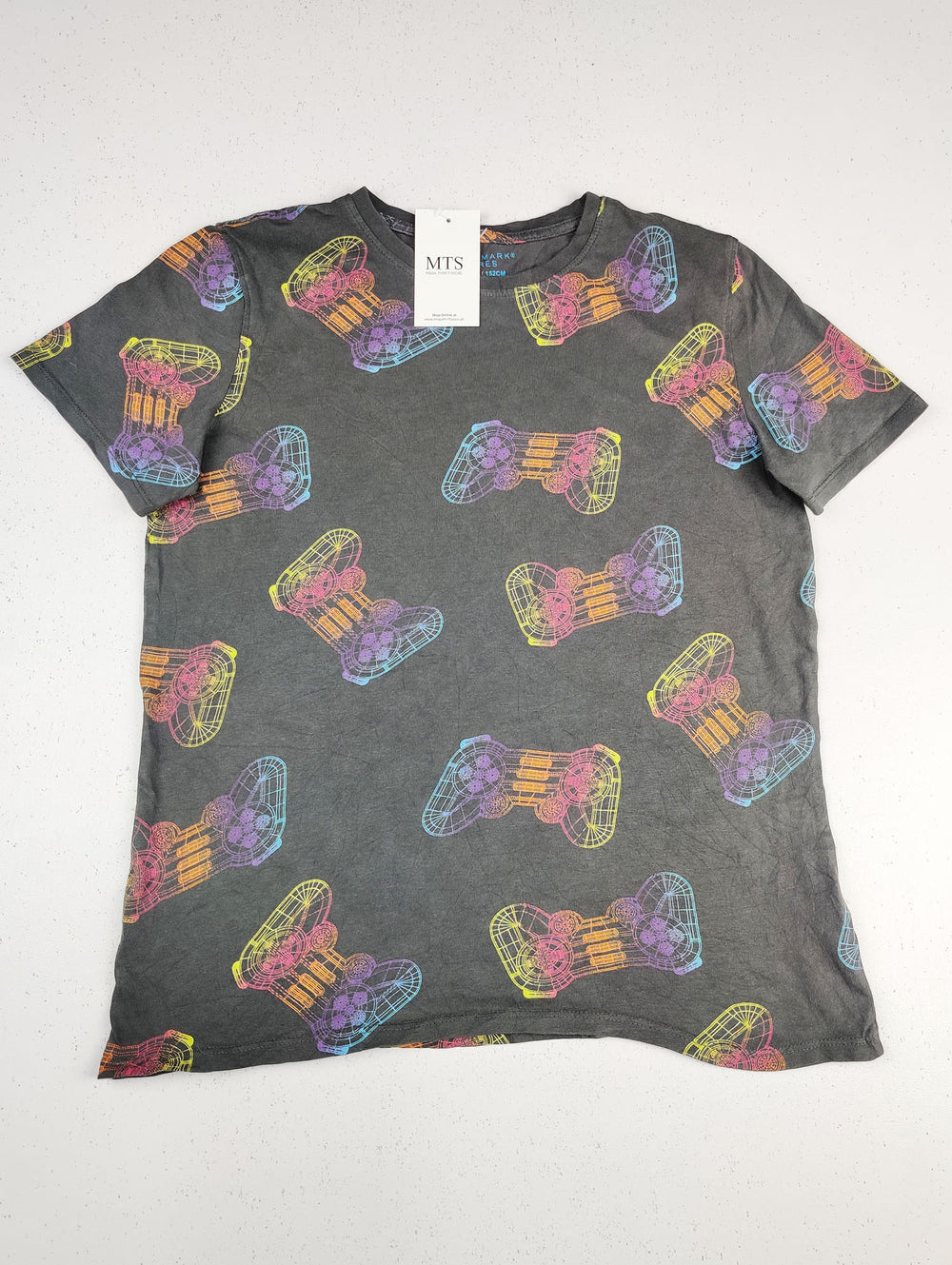 Buy online pre-used pre-loved 100% authentic & Original branded Primark (BST-840) available in Pakistan. Top international brands avilable.