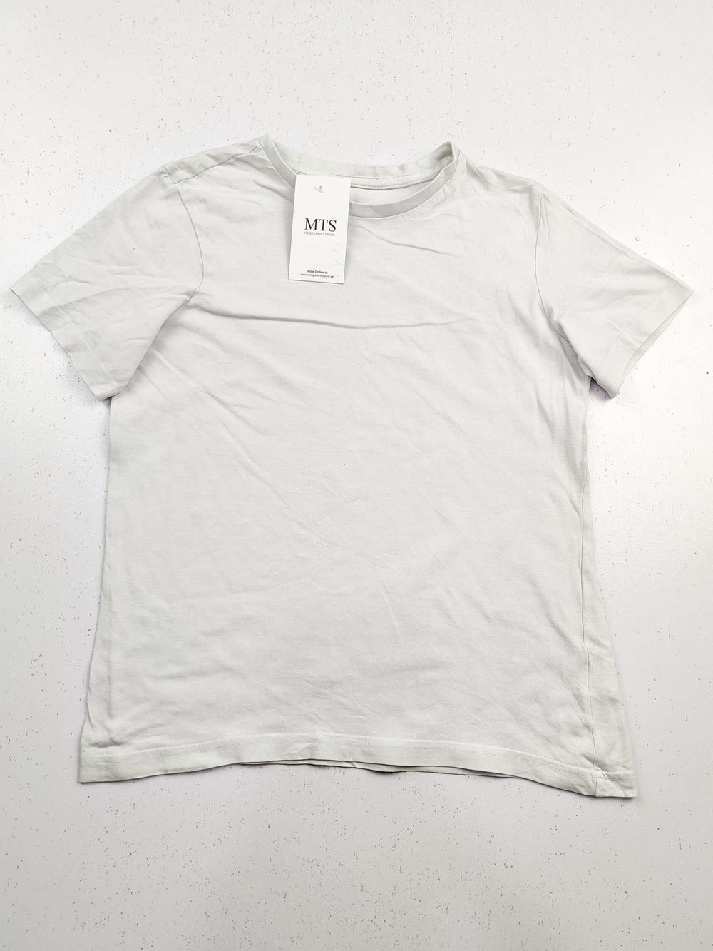 Buy online pre-used pre-loved 100% authentic & Original branded F&F (BST-884) available in Pakistan. Top international brands avilable.