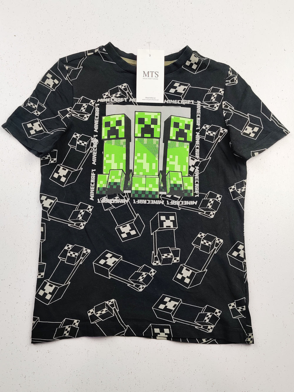 Buy online pre-used pre-loved 100% authentic & Original branded Mojang (BST-892) available in Pakistan. Top international brands avilable.