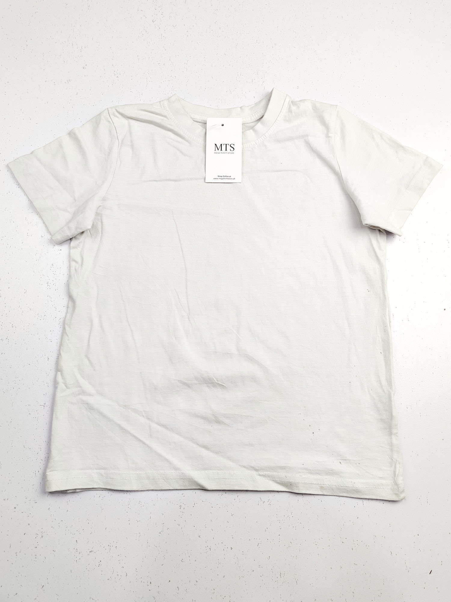 Buy online pre-used pre-loved 100% authentic & Original branded Lily & Dan (BST-924) available in Pakistan. Top international brands avilable.