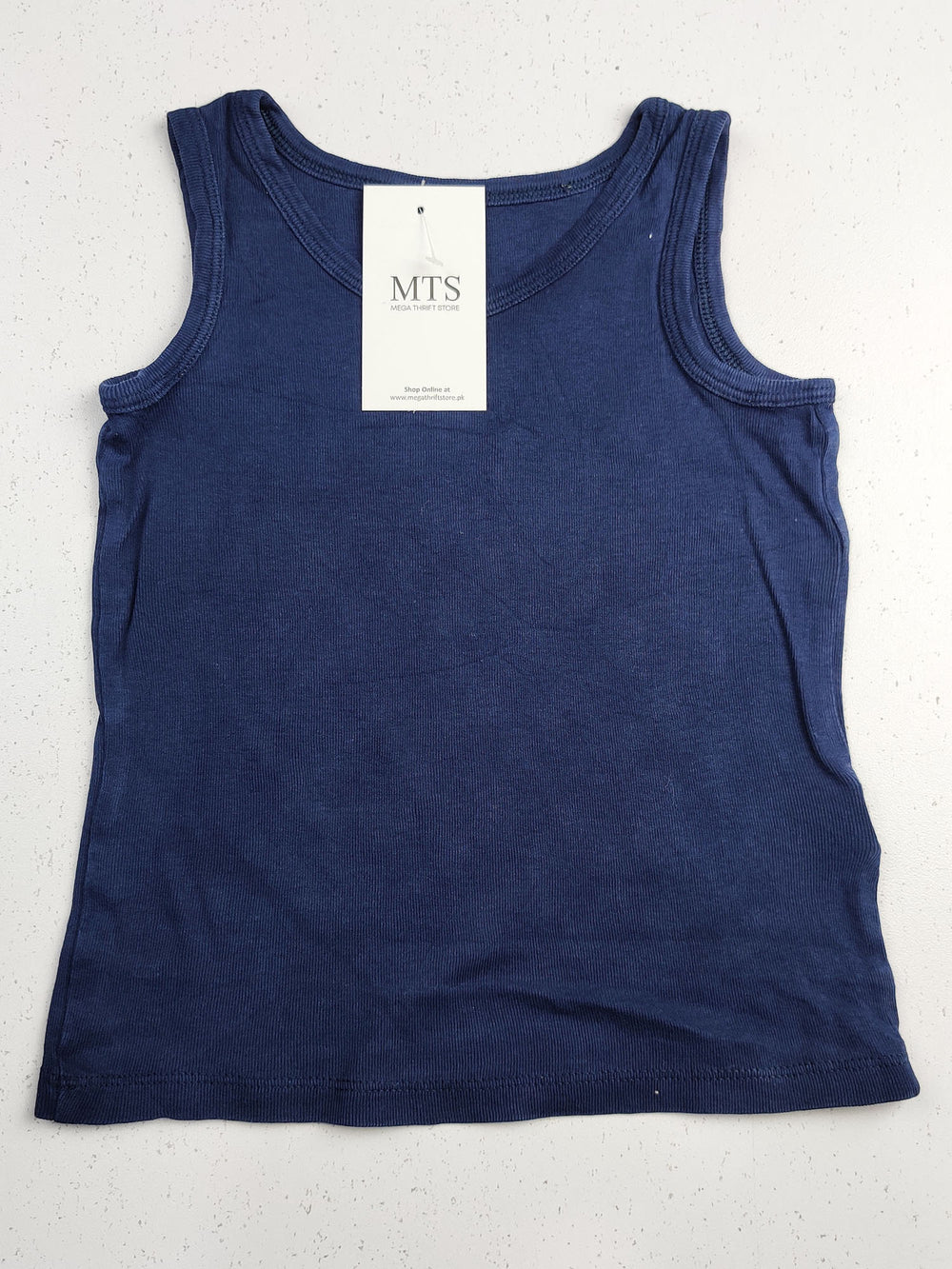 Buy online pre-used pre-loved 100% authentic & Original branded Marks & Spencer (BST-943) available in Pakistan. Top international brands avilable.