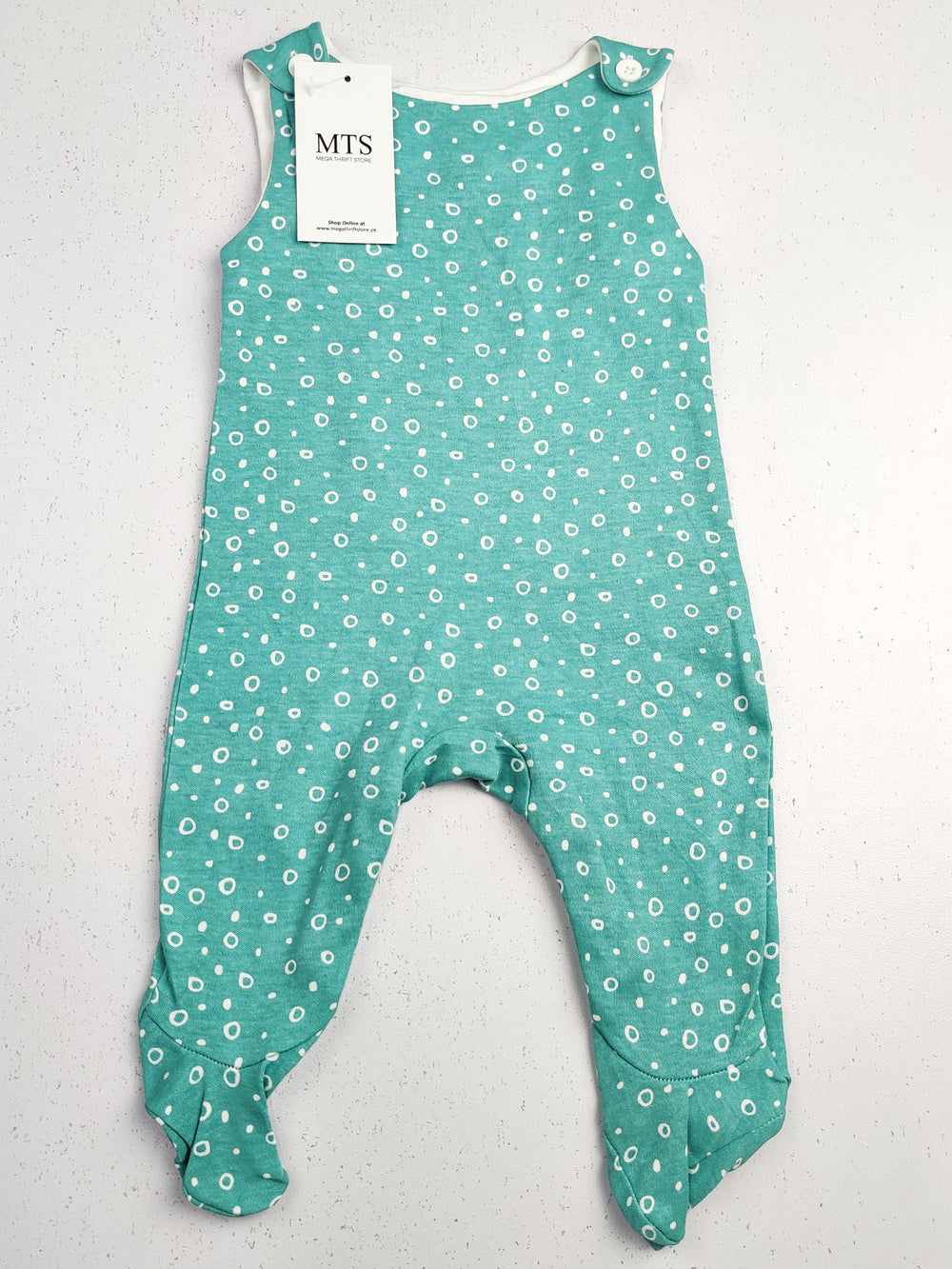 Buy online pre-used pre-loved 100% authentic & Original branded Unknown Brand (BST-998) available in Pakistan. Top international brands avilable.