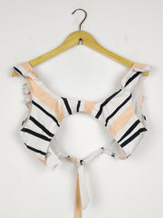 Buy online pre-used pre-loved 100% authentic & Original branded Missguided, Uk 10 (BU-1012) available in Pakistan. Top international brands avilable.