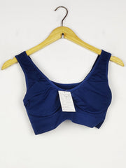 Buy online pre-used pre-loved 100% authentic & Original branded Unknown Brand (BU-1032) available in Pakistan. Top international brands avilable.