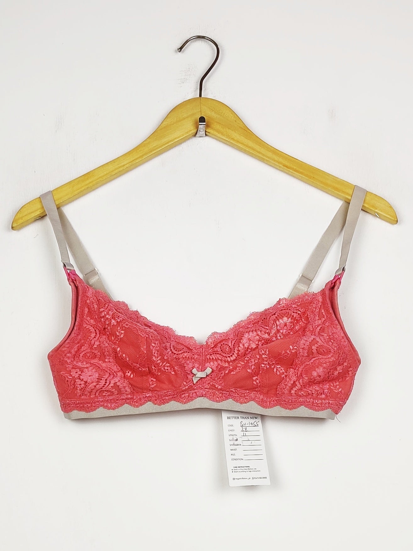 Buy online pre-used pre-loved 100% authentic & Original branded Heidi Klum (BU-1055) available in Pakistan. Top international brands avilable.