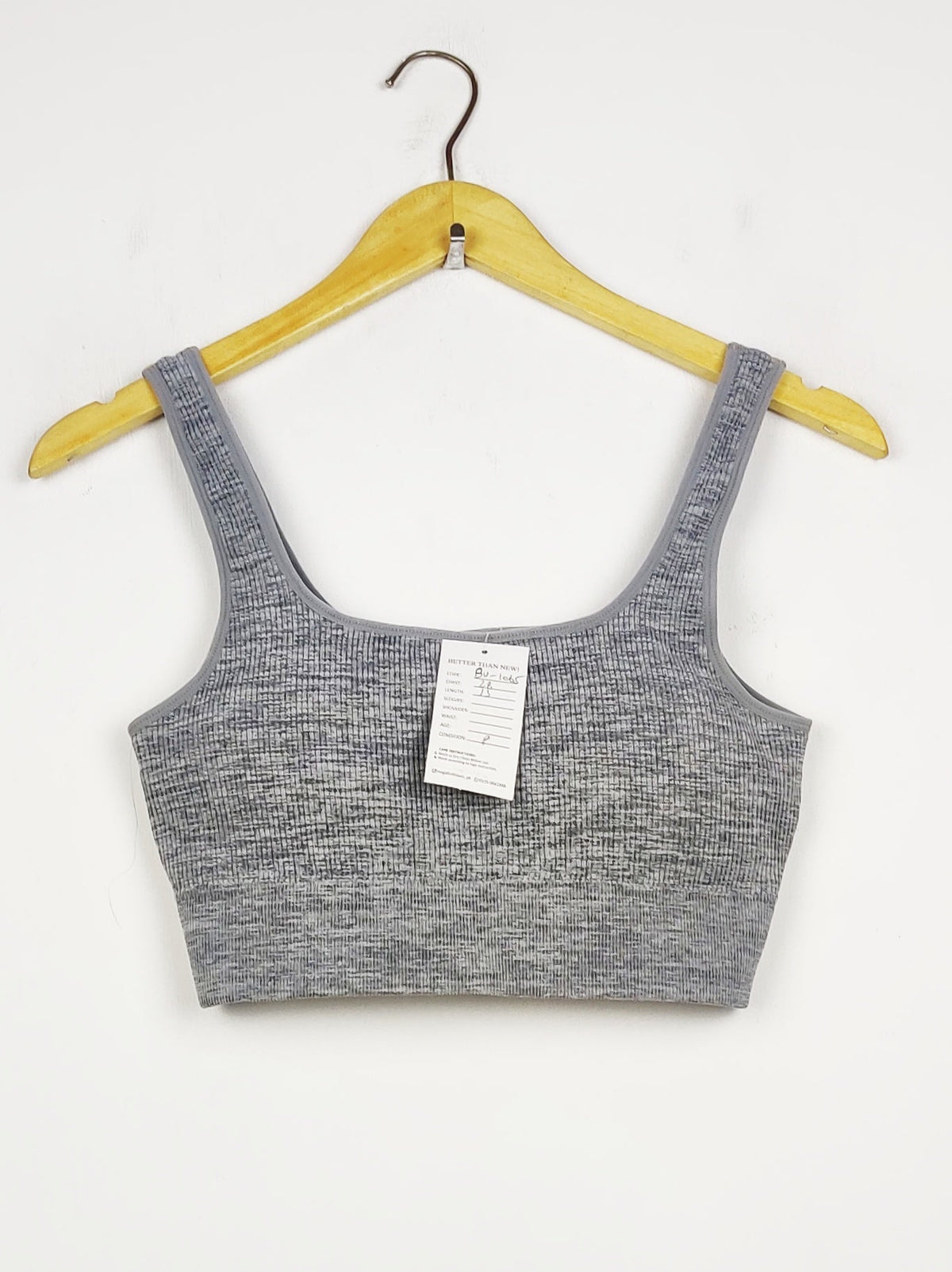 Buy online pre-used pre-loved 100% authentic & Original branded Unknown Brand (BU-1065) available in Pakistan. Top international brands avilable.