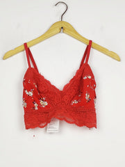 Buy online pre-used pre-loved 100% authentic & Original branded Unknown Brand (BU-1106) available in Pakistan. Top international brands avilable.