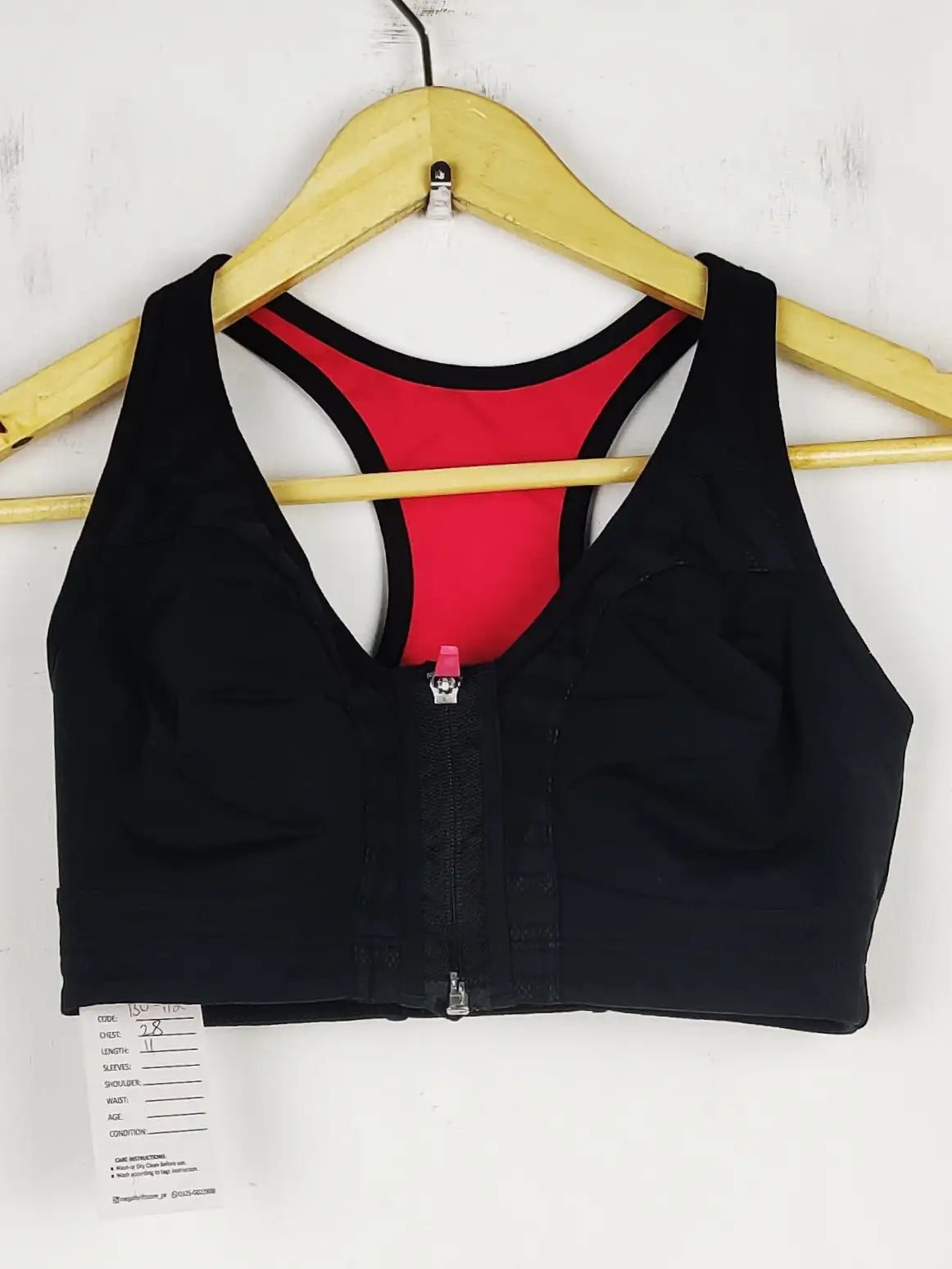 Buy online pre-used pre-loved 100% authentic & Original branded Marks & Spencer (BU-112) available in Pakistan. Top international brands avilable.