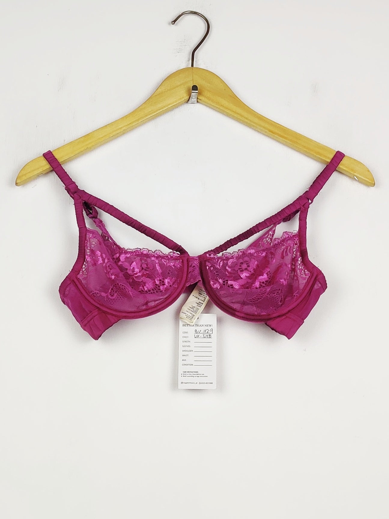 Buy online pre-used pre-loved 100% authentic & Original branded Topshop, Uk 34B (BU-1129) available in Pakistan. Top international brands avilable.