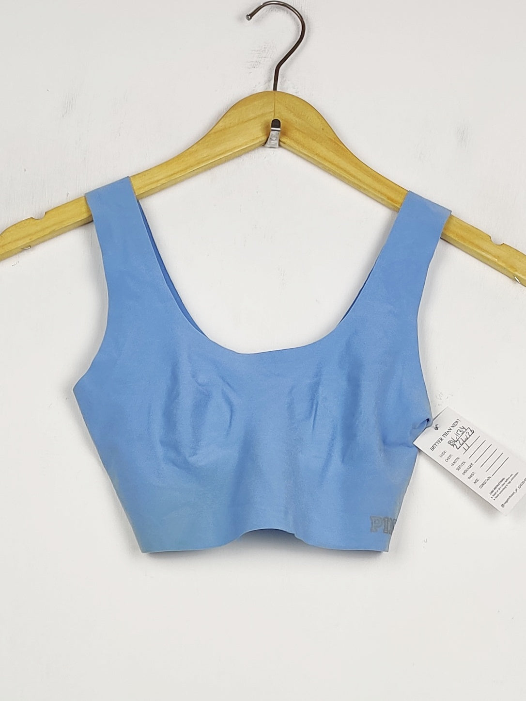 Buy online pre-used pre-loved 100% authentic & Original branded Victoria Secret (BU-1134) available in Pakistan. Top international brands avilable.