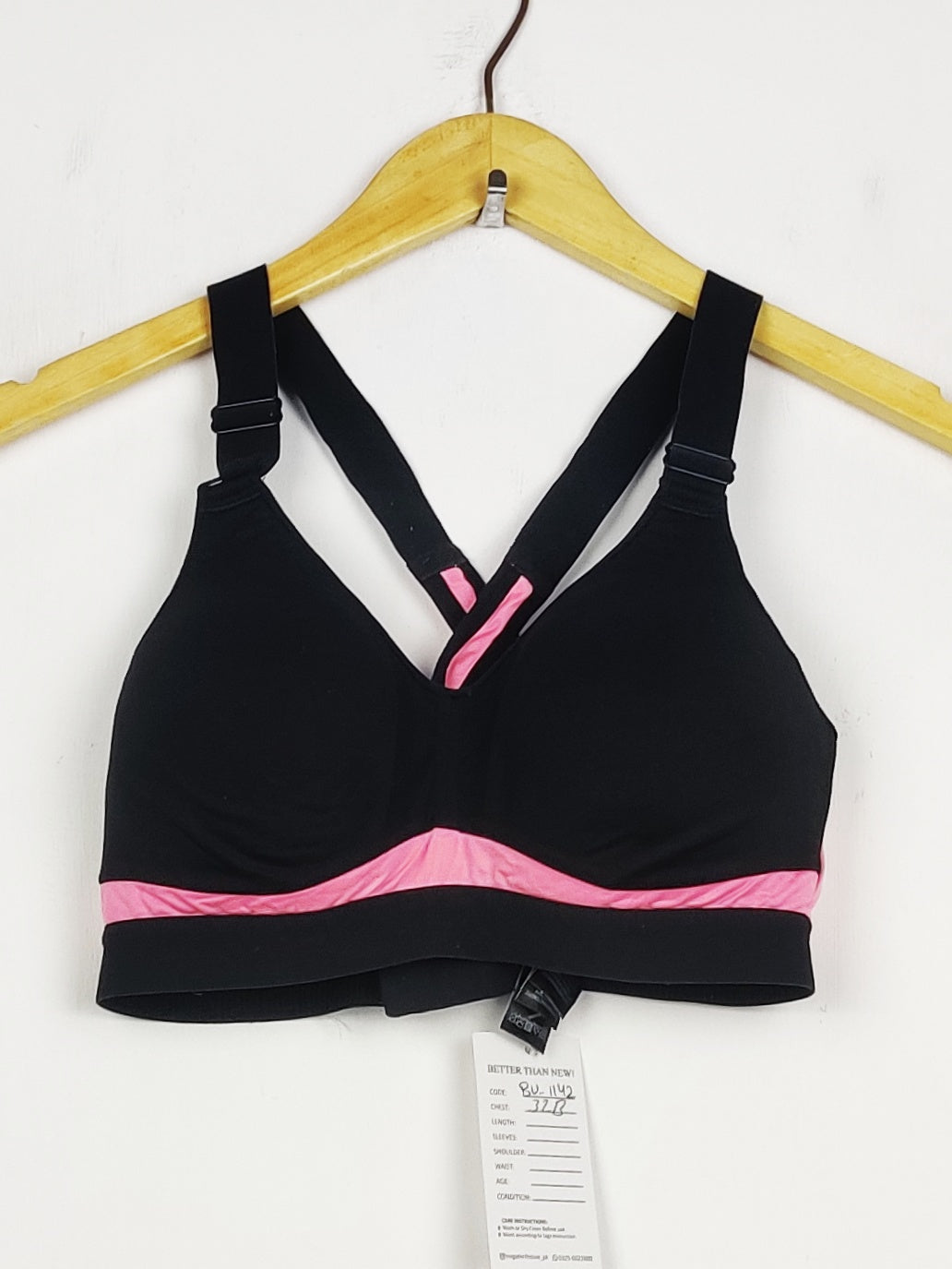 Buy online pre-used pre-loved 100% authentic & Original branded Marks & Spencer, Uk 32B (BU-1142) available in Pakistan. Top international brands avilable.